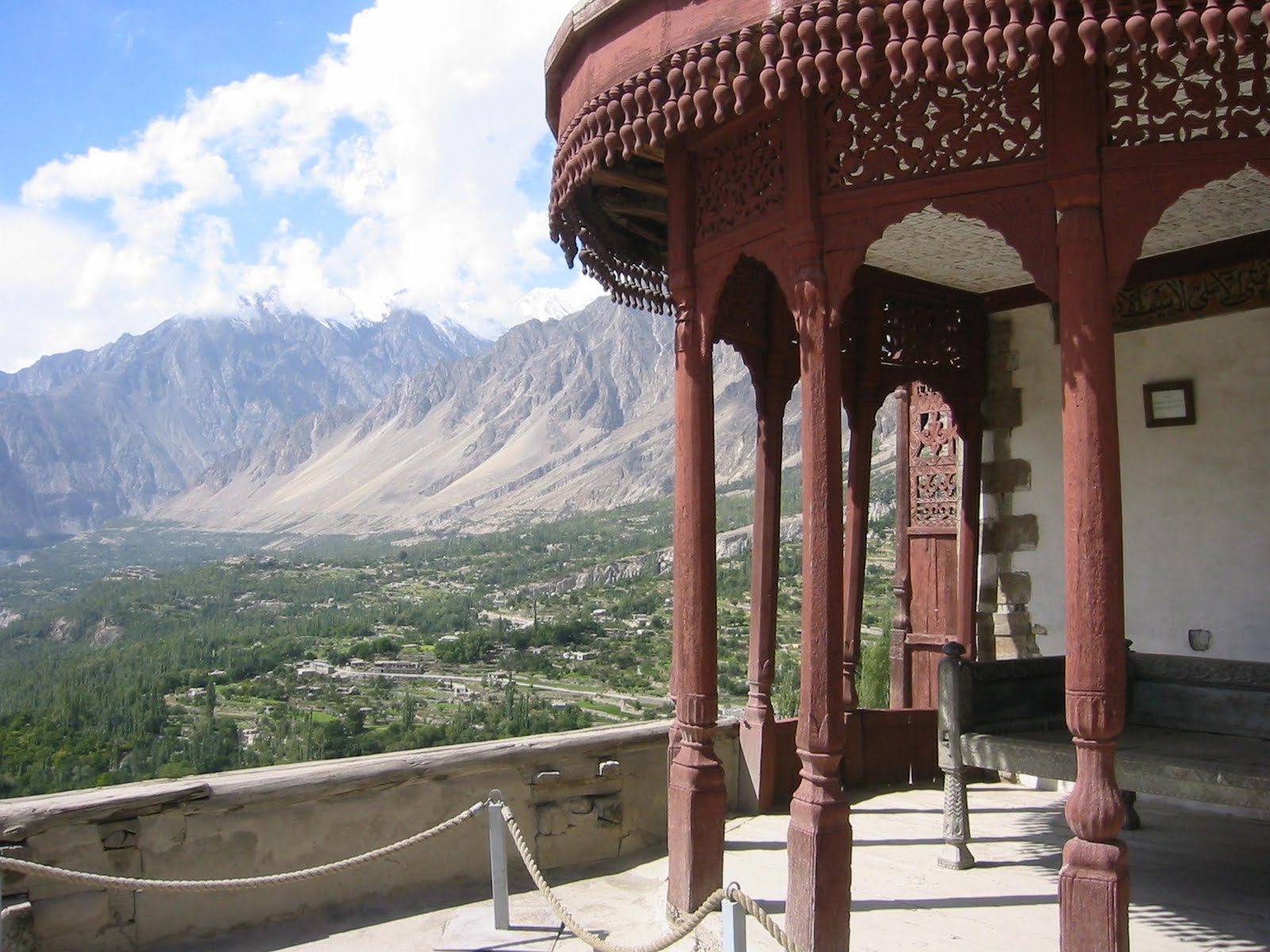The Top 10 Tourist Attractions in Hunza
